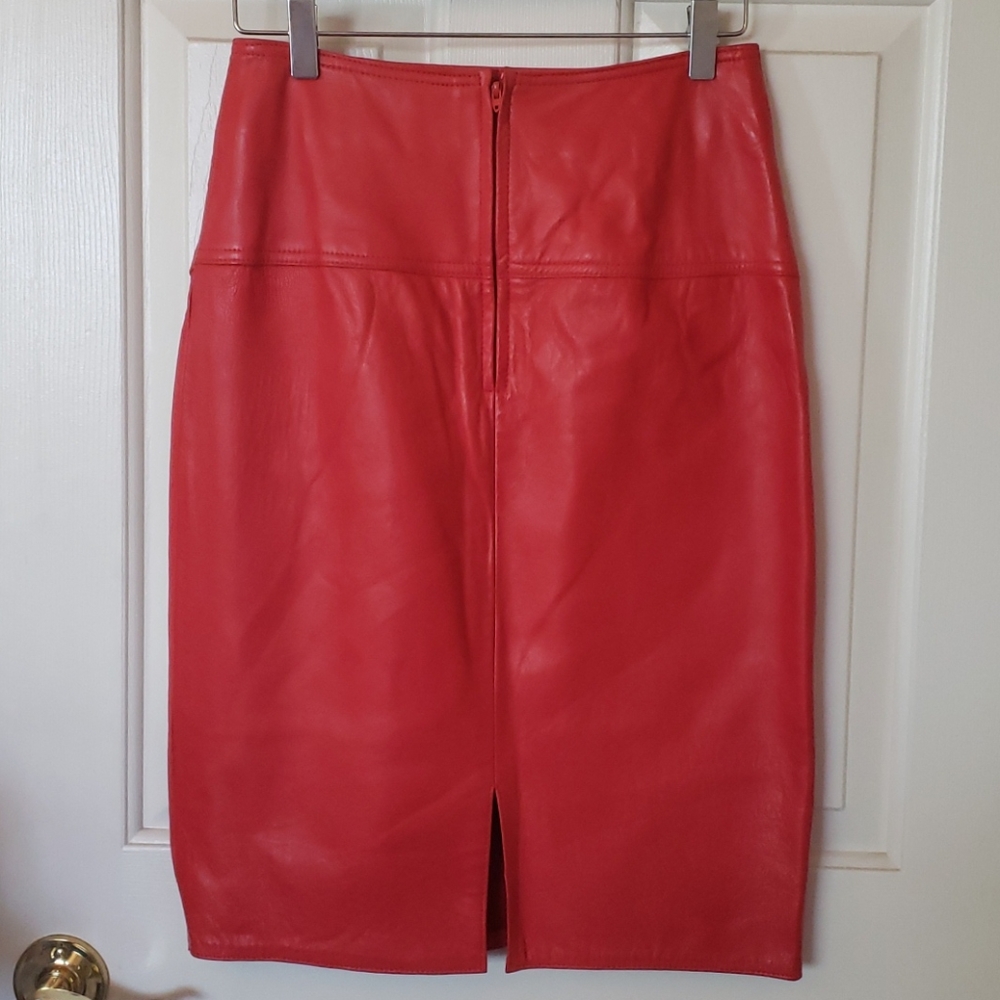 Vintage 80s Lanna Red Leather Pencil Skirt High Waisted Asymmetric Size 10 Small - Picture 4 of 14